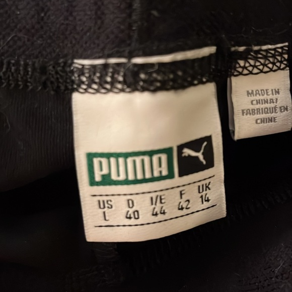 Puma women’s silver and black leggings - Picture 4 of 4